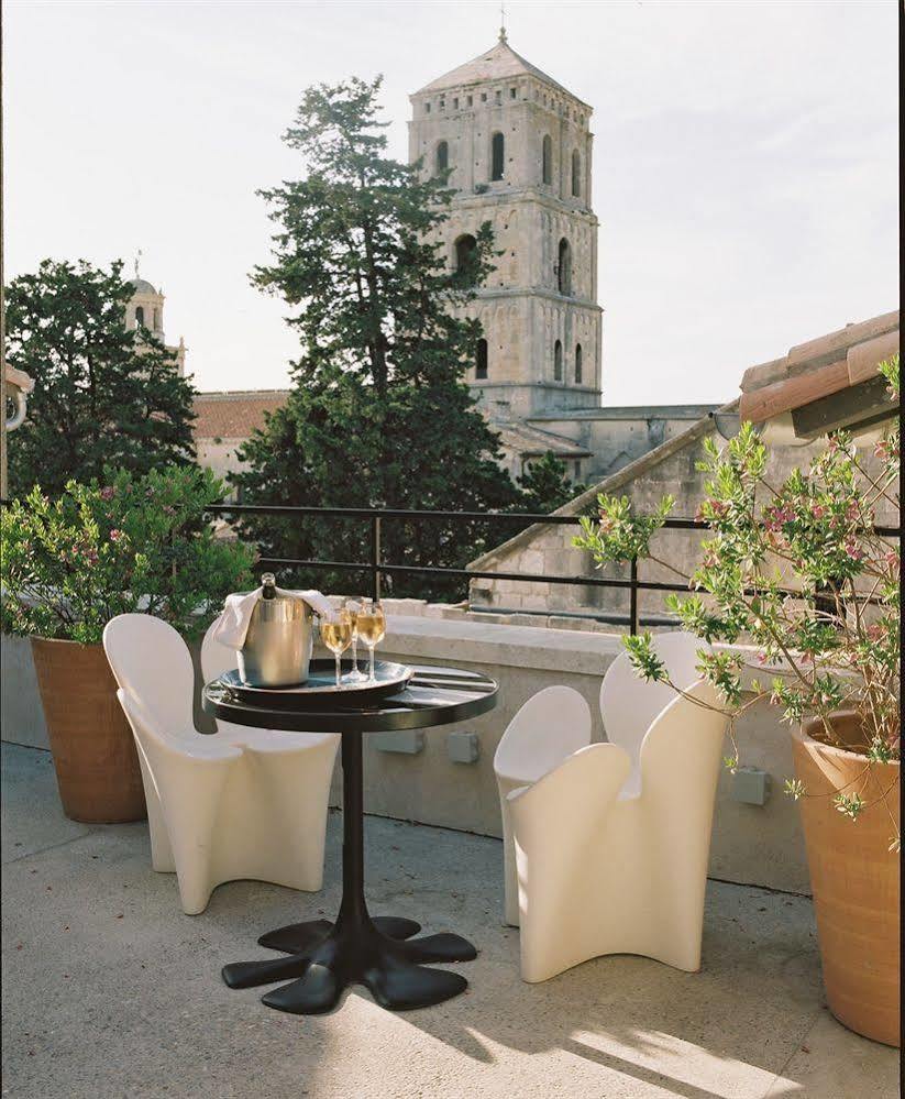 Hotel Du Cloitre Arles Dış mekan fotoğraf